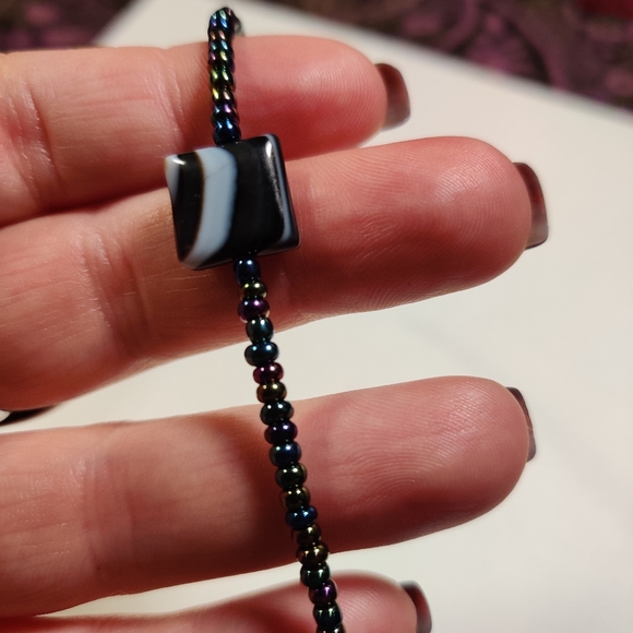 Botswana Agate & Seed Bead Handmade Bracelet - Picture 7 of 9